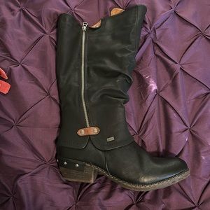 Rieker boots size 10 gently used